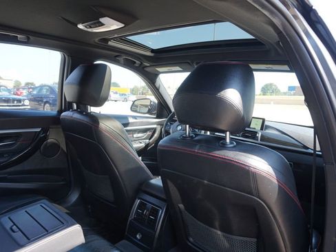 Used 2018 BMW 330i Sedan image 25