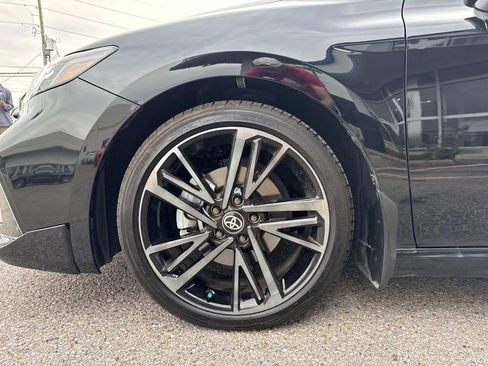Used 2025 Toyota Camry XSE w/ Premium Package FWD image 5