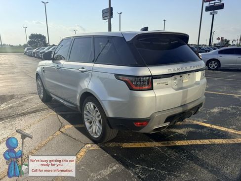Used 2020 Land Rover Range Rover Sport SE AWD/4WD image 3