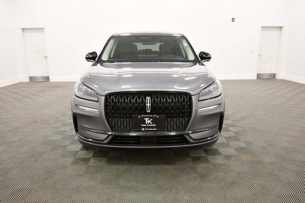 Used 2024 Lincoln Corsair AWD w/ Equipment Group 101A image 11