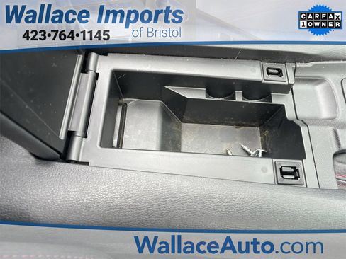 Used 2018 MAZDA MX-5 Miata Club image 26