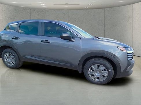 Used 2026 Nissan Kicks S w/ Charging Package FWD image 19