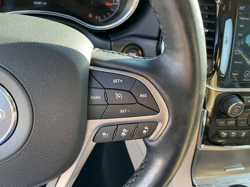 Used 2021 Jeep Grand Cherokee Limited w/ Luxury Group II image 13