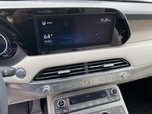 Certified 2021 Hyundai Palisade Calligraphy image 16