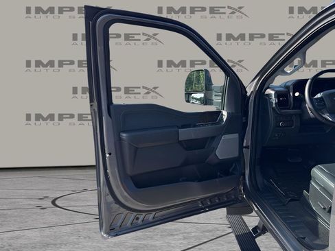 Used 2024 Ford F250 Lariat w/ Lariat Ultimate Package AWD/4WD image 25