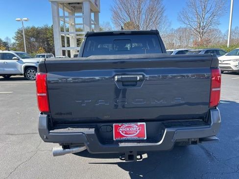 New 2025 Toyota Tacoma TRD Off-Road AWD/4WD image 6