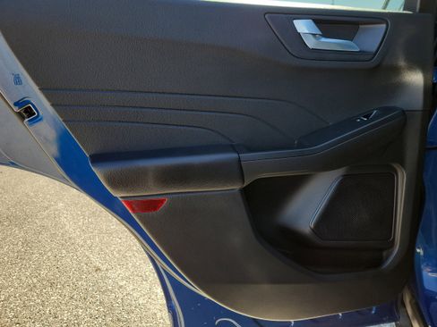 Used 2023 Ford Escape ST-Line w/ Tech Pack #1 image 11