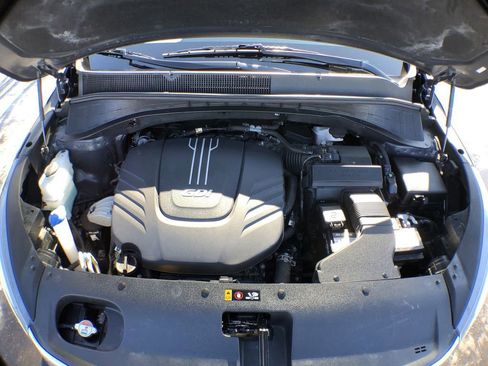 Used 2018 Kia Sorento LX image 44