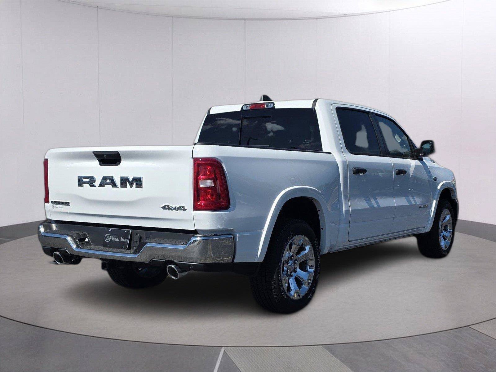 New 2027 RAM 3500 Big Horn AWD/4WD image 5