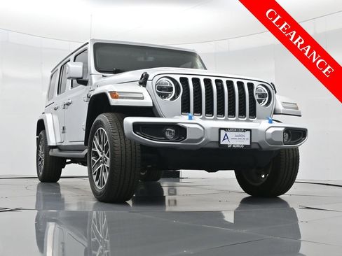 Used 2022 Jeep Wrangler Unlimited Sahara image 51