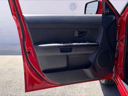 Used 2013 Kia Soul FWD image 26