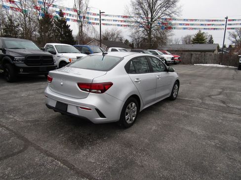 Used 2022 Kia Rio S image 7