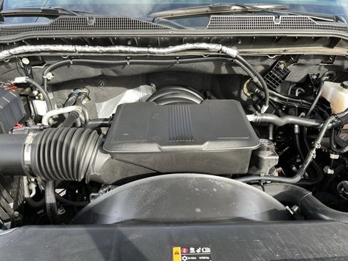 Used 2025 Chevrolet Silverado 2500 ZR2 w/ Technology Package image 24