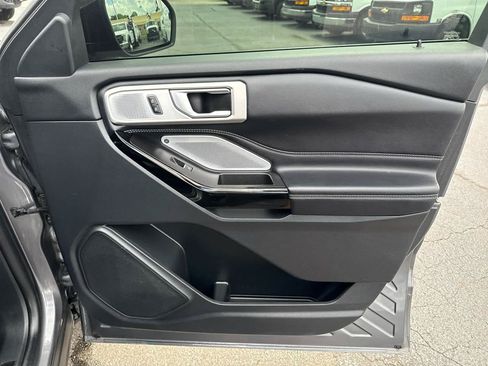 Used 2021 Ford Explorer ST w/ Equipment Group 401A AWD/4WD image 38