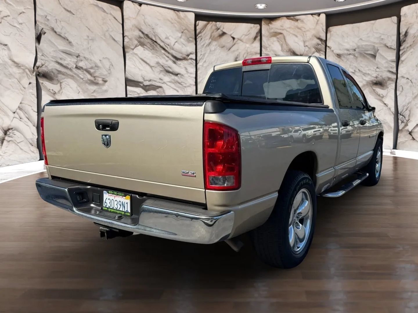 Used 2005 Dodge Ram 1500 Truck SLT RWD image 4