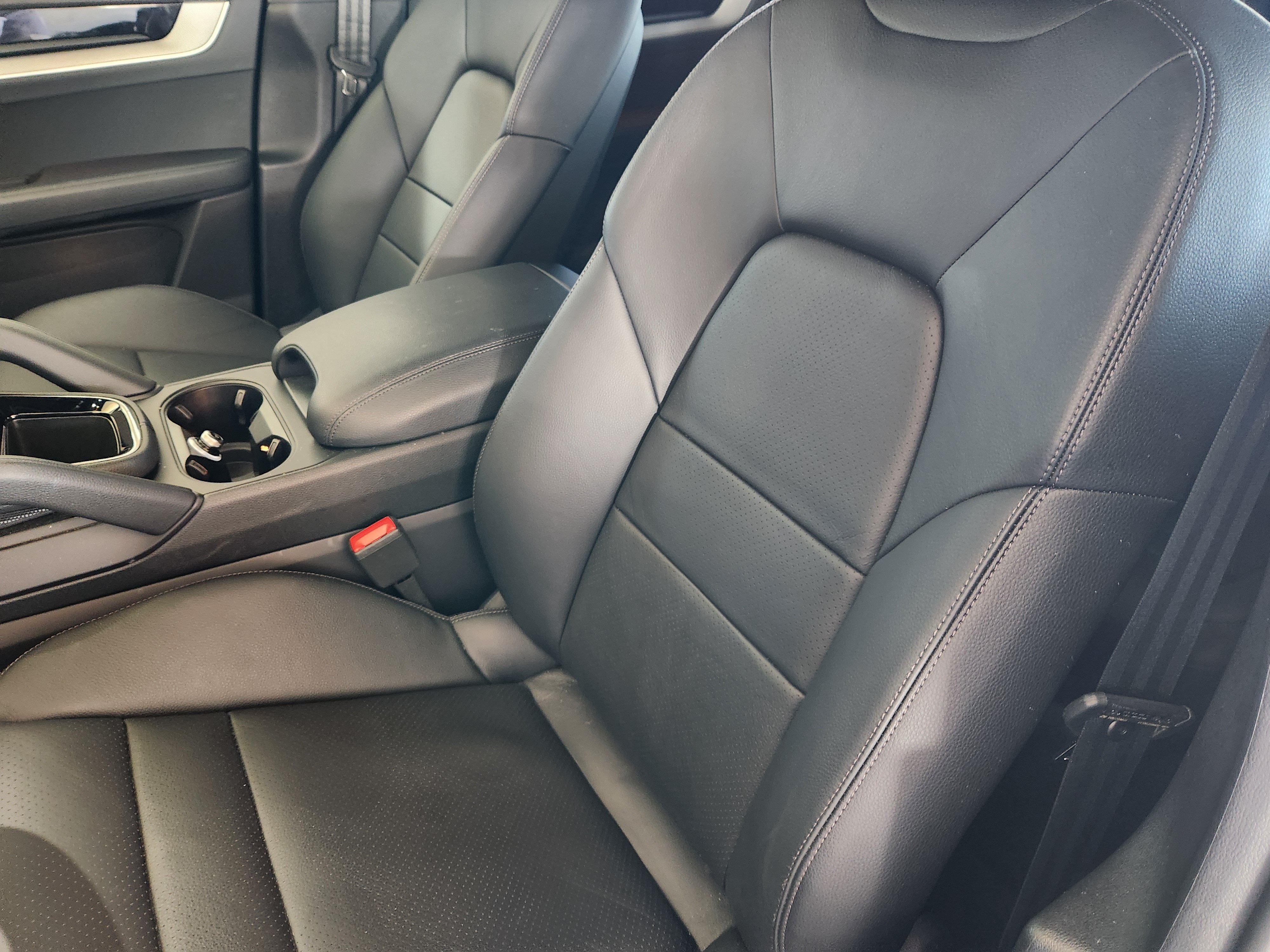 Certified 2026 Porsche Cayenne AWD/4WD image 6