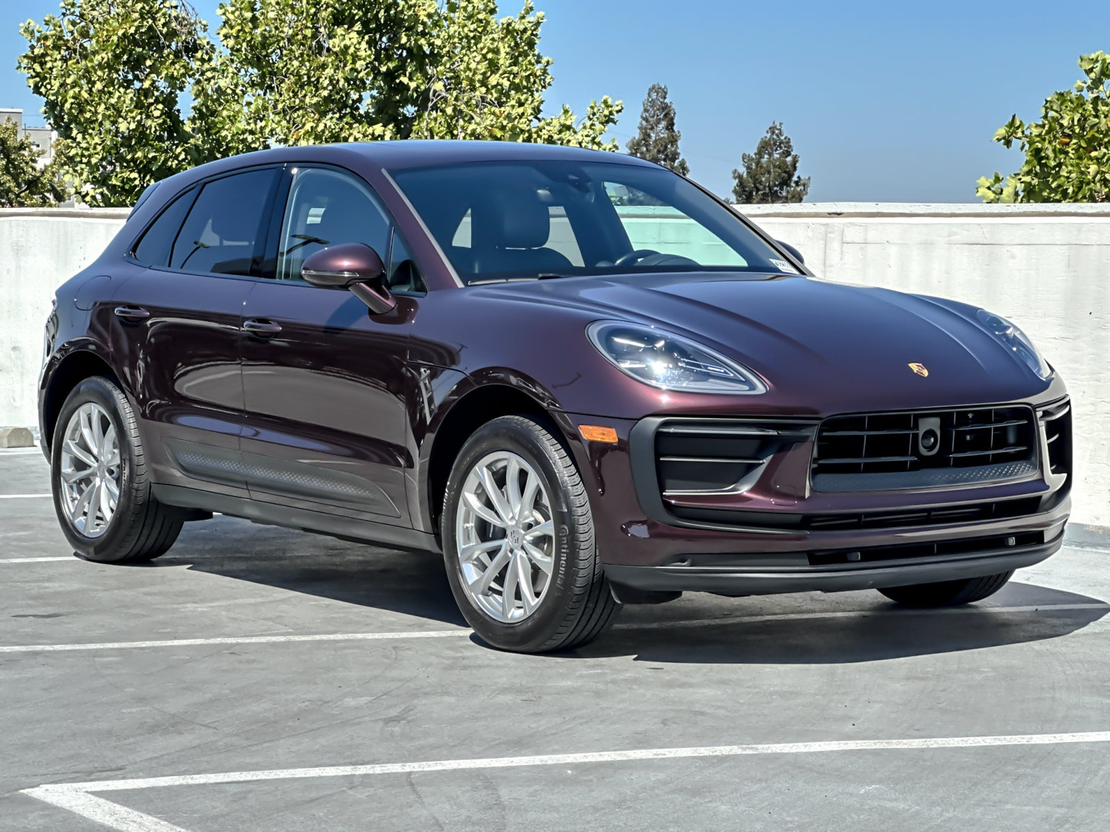 Used 2023 Porsche Macan AWD/4WD image 11