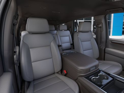 New 2026 Chevrolet Tahoe LT RWD image 18
