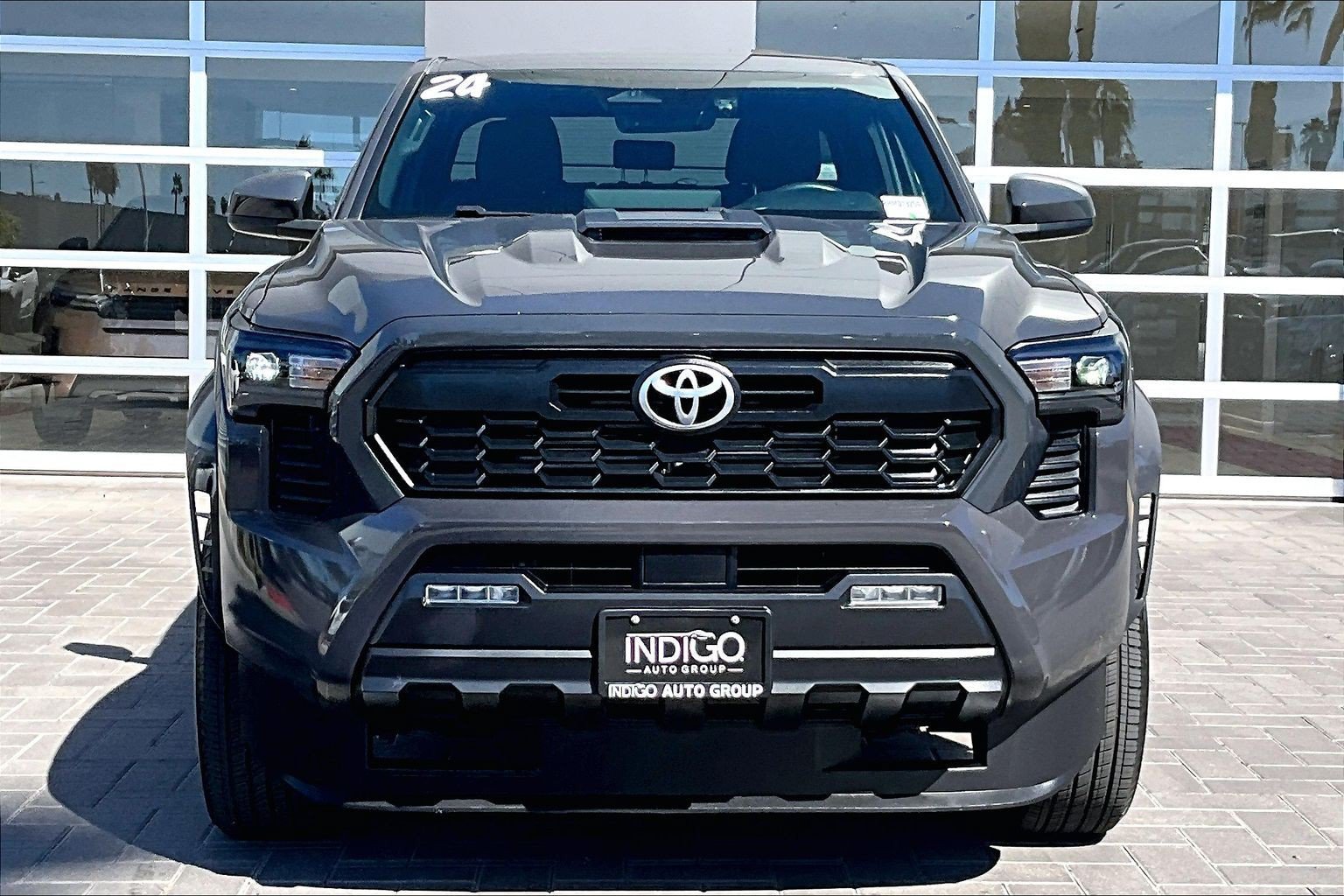 Used 2024 Toyota Tacoma TRD Sport RWD image 2