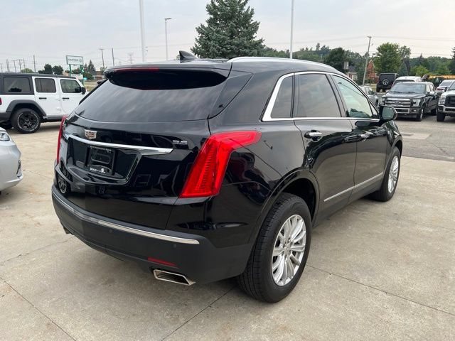Used 2017 Cadillac XT5 FWD image 6