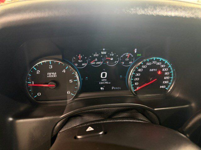 Used 2018 Chevrolet Suburban Premier AWD/4WD image 60