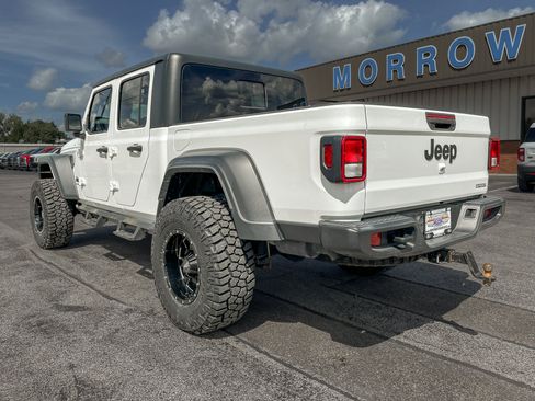 Used 2020 Jeep Gladiator Sport w/ Quick Order Package 24S AWD/4WD image 4