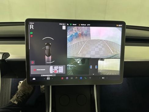 Used 2018 Tesla Model 3 Long Range image 19