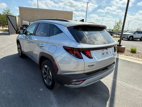 Certified 2025 Hyundai Tucson SEL image 6