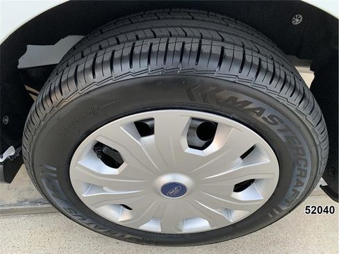Used 2023 Ford Transit Connect XL image 24