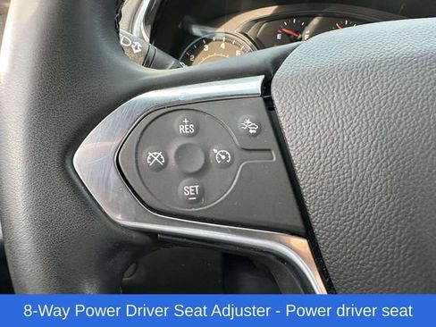Used 2023 Chevrolet Traverse LT image 10