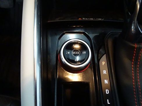 Certified 2024 GMC Canyon AT4X image 11