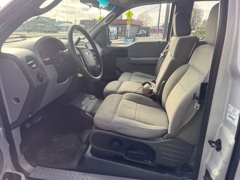 Used 2004 Ford F150 XL RWD image 14