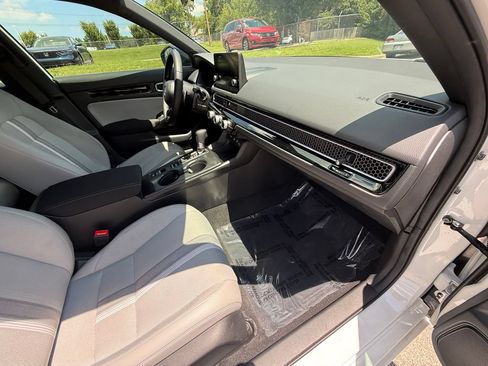 Used 2026 Honda Civic Sport image 41