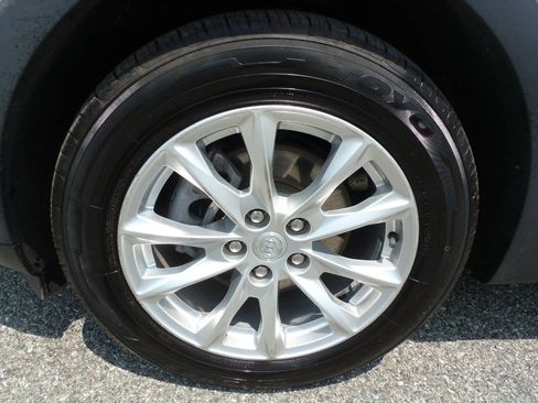 Used 2021 Buick Envision Preferred AWD/4WD image 19