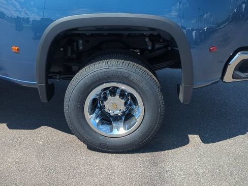 New 2026 Chevrolet Silverado 3500 LT w/ All Star Edition AWD/4WD image 33
