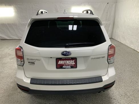 Used 2018 Subaru Forester 2.5i Premium image 6