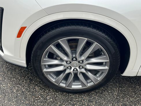 Used 2020 Cadillac XT6 Sport image 11