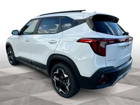 New 2026 Kia Seltos S image 6