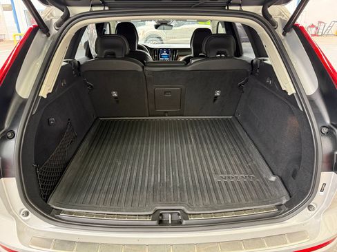 Used 2023 Volvo XC60 B5 Ultimate w/ Climate Package AWD/4WD image 7