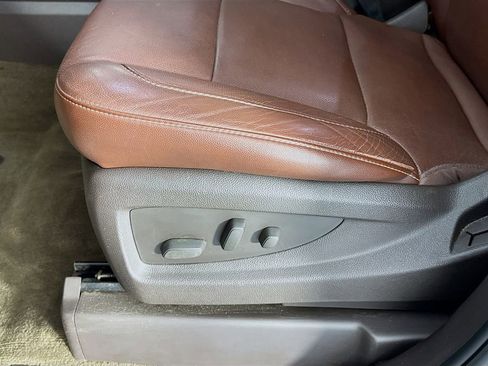 Used 2015 Chevrolet Tahoe LTZ image 22