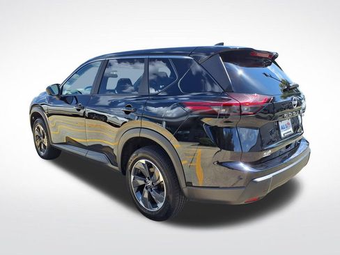 Used 2025 Nissan Rogue SV FWD image 7