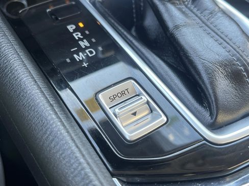 Used 2021 MAZDA CX-5 Touring image 22