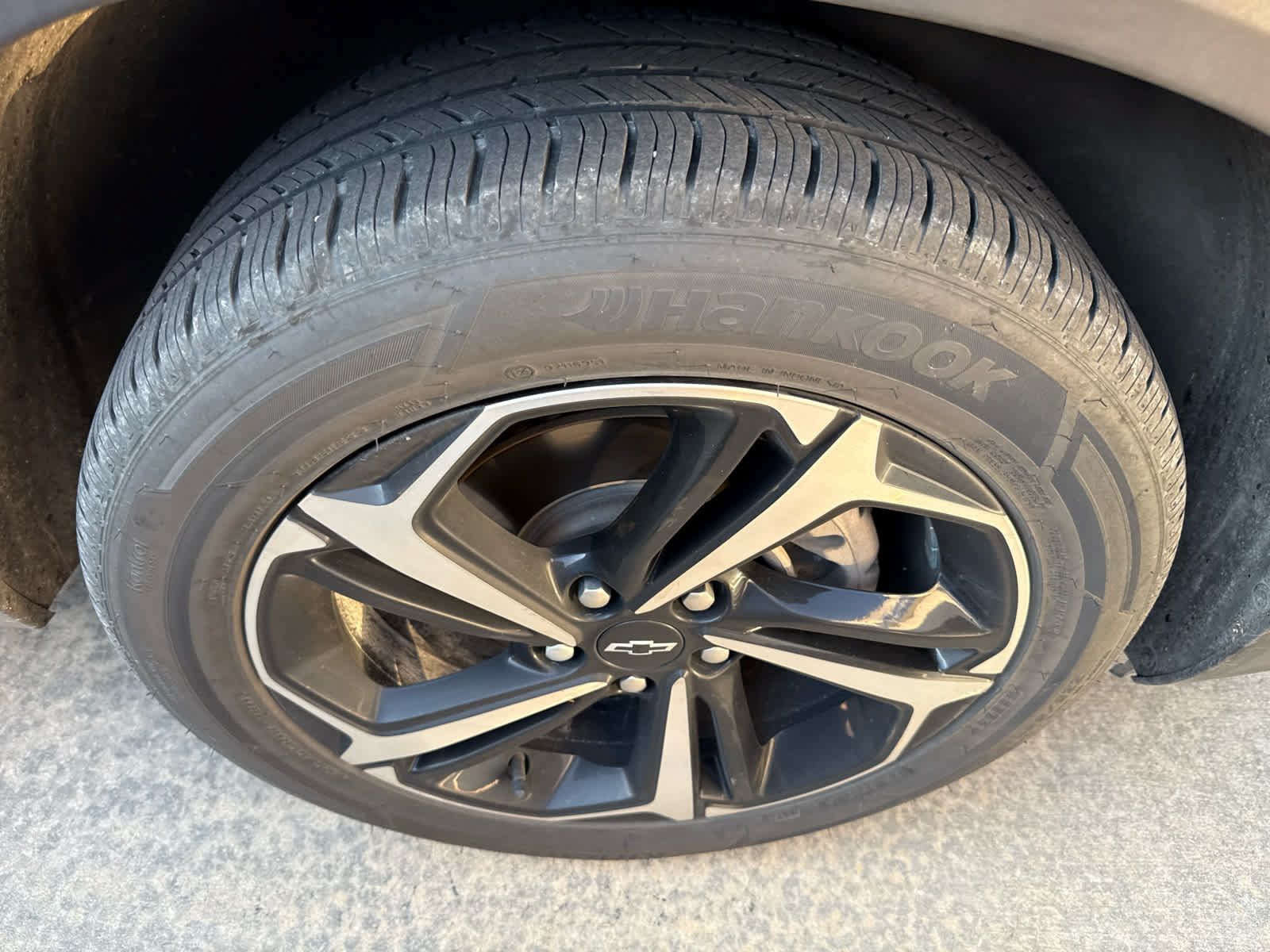 Used 2023 Chevrolet TrailBlazer RS w/ Convenience Package FWD image 3