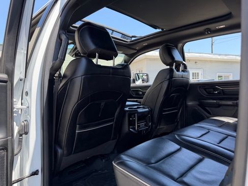 Used 2022 RAM 1500 Limited AWD/4WD image 21