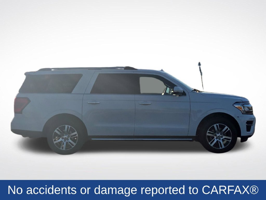 Used 2022 Ford Expedition Max Limited AWD/4WD image 2