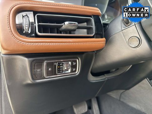 Used 2023 Lincoln Aviator Reserve w/ Equipment Group 201A image 37