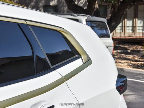 Used 2024 BMW XM w/ M Driver's Package image 93