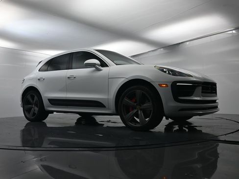 Used 2025 Porsche Macan S image 53