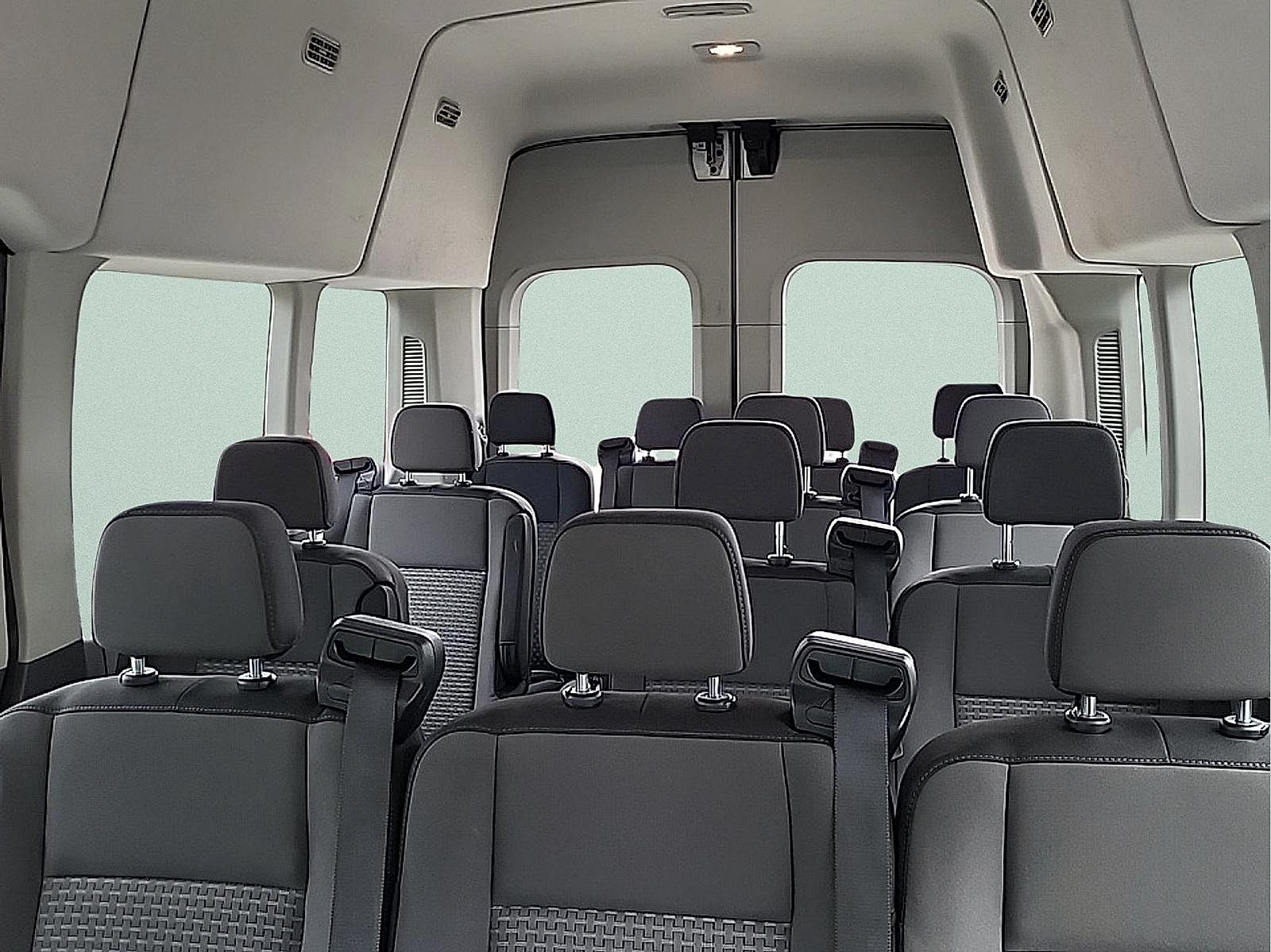 Used 2024 Ford Transit 350 XLT RWD image 13