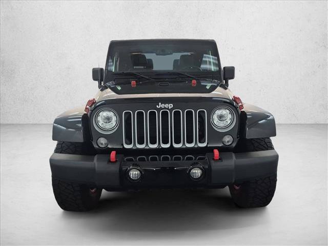 Used 2018 Jeep Wrangler Sahara w/ Connectivity Group AWD/4WD image 2